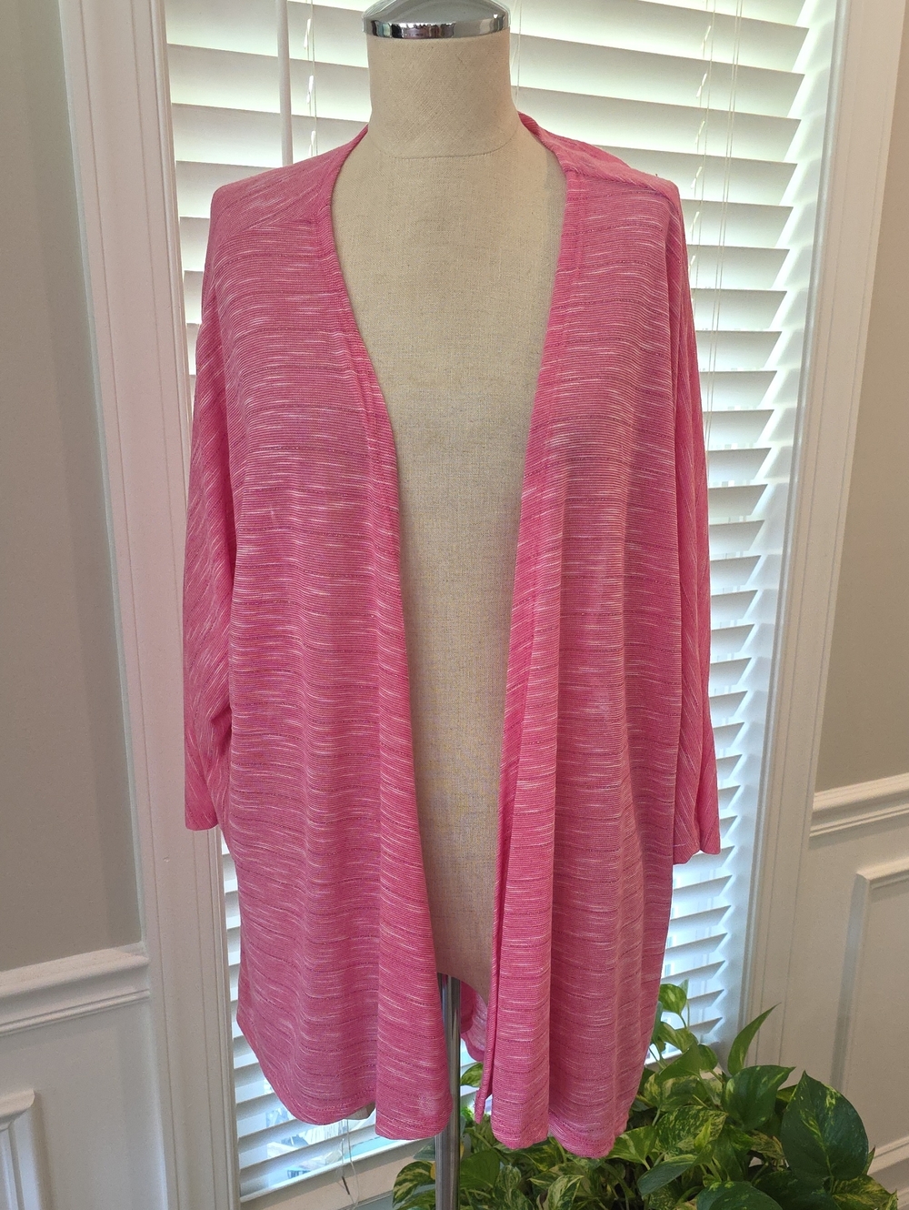 LuLaRoe Open-Front Heathered Pink Cardigan